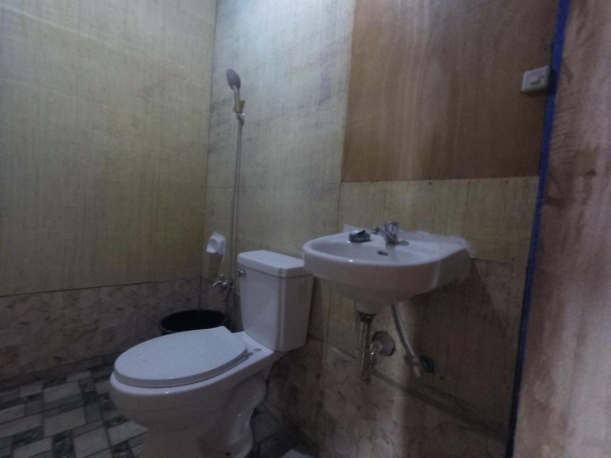 Majestic Puraran Beach Resort Baras  エクステリア 写真